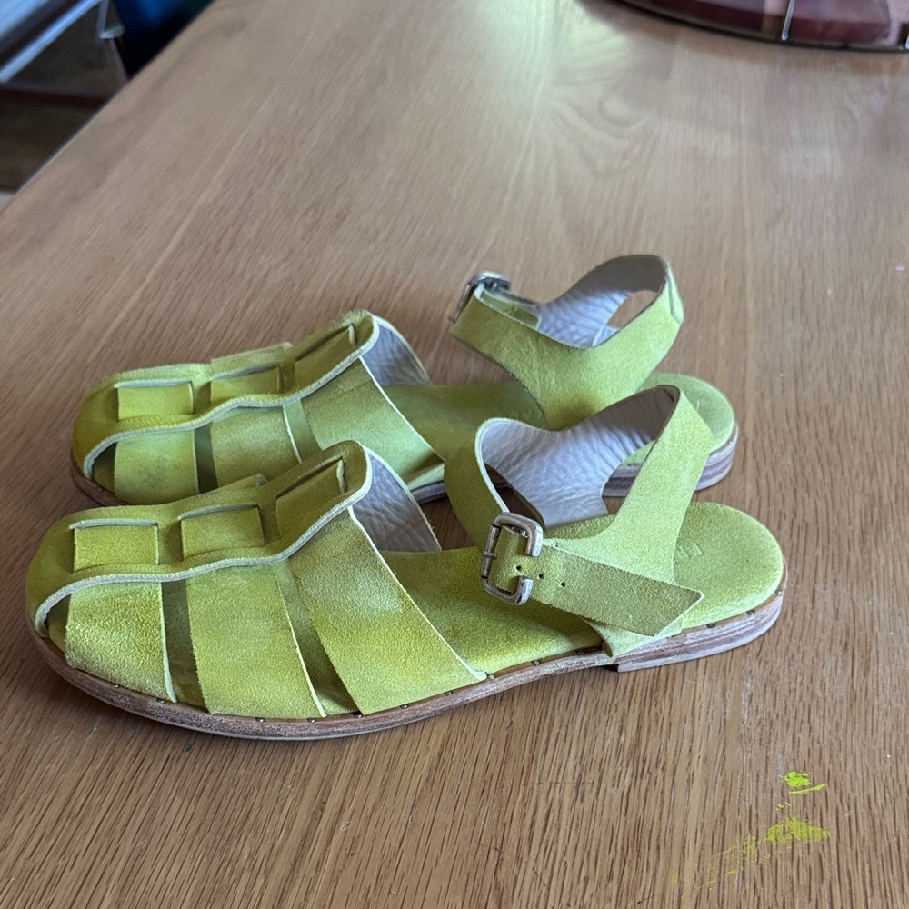 Freda Salvador Lime Green Fisherman Sandals - Picture 4 of 4